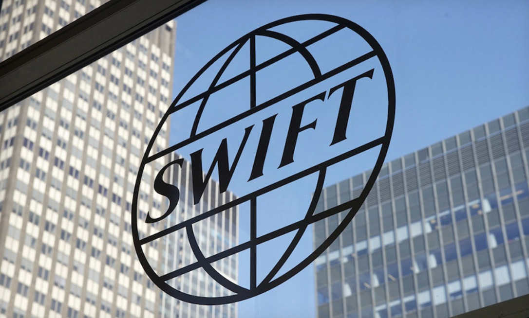 swift系统(swift可以在windows上开发吗)